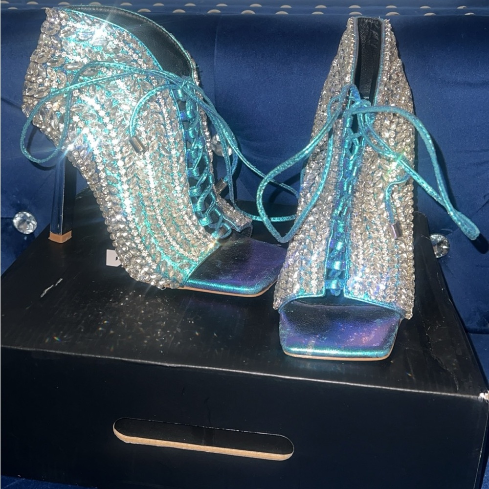 AZALEA WANG heels